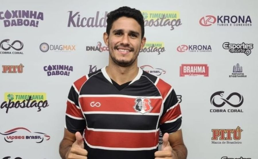 Victor Oliveira: The Long Road of a Brazilian Journeyman Defender